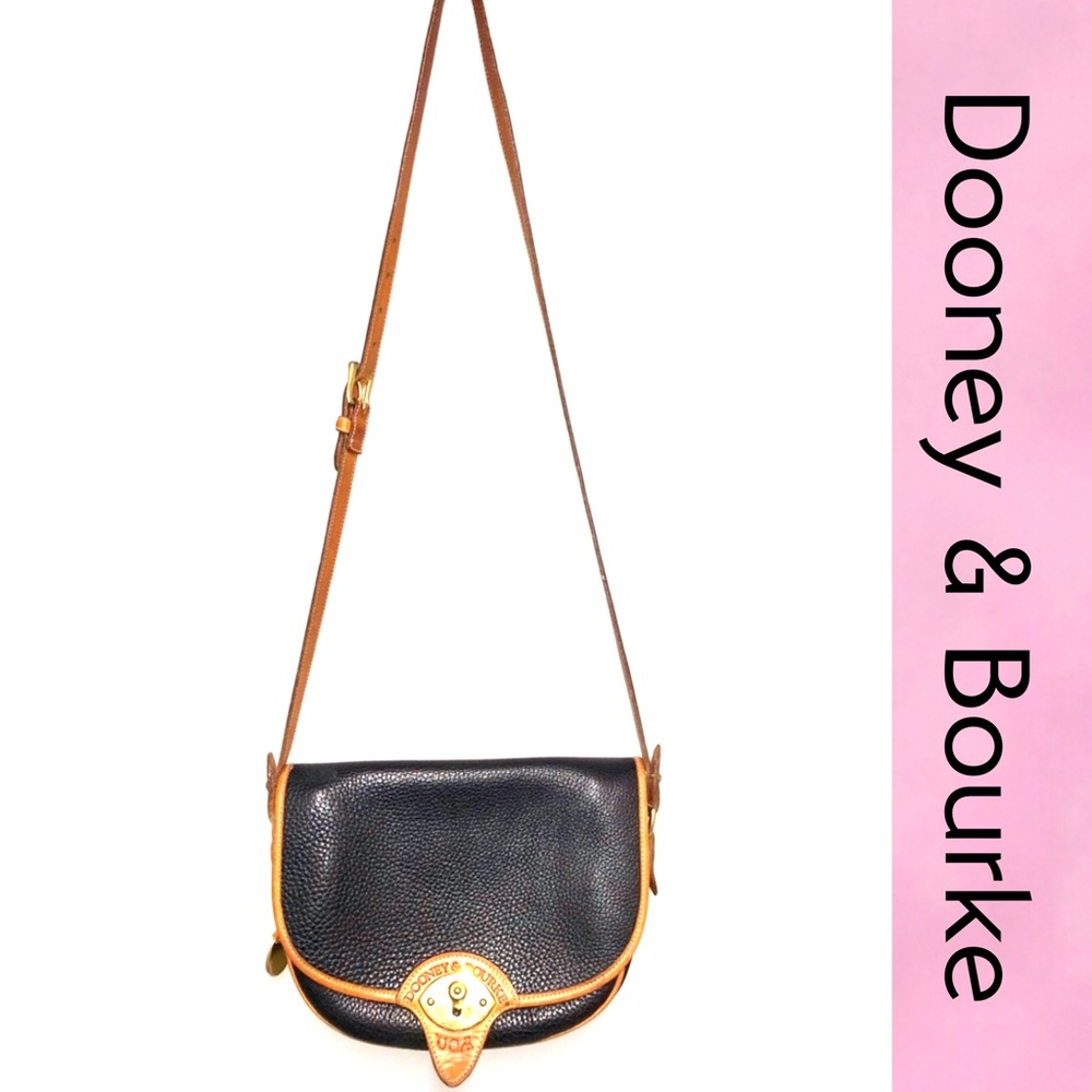 ✨New Price Drop!!✨ DOONEY & BOURKE Crossbody Vintage 1987